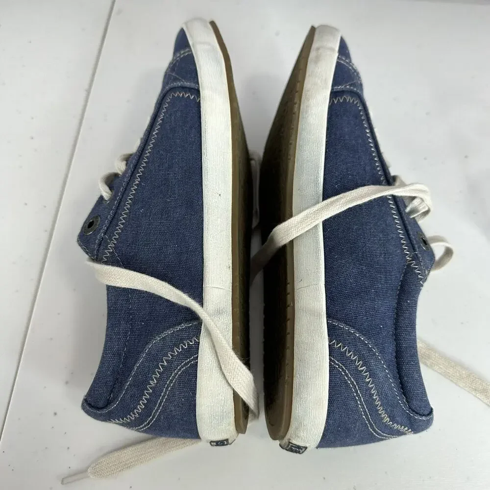 Taos Footwear good used